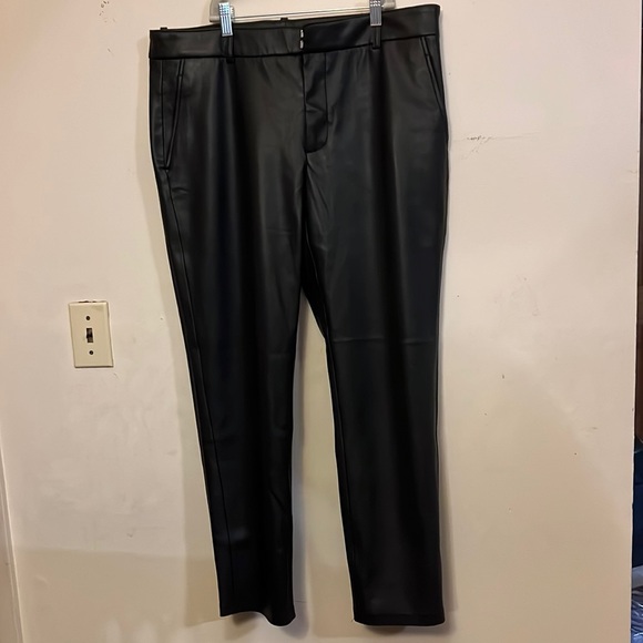Zara Pants & Jumpsuits Zara Ankle Length Faux Leather Pants Poshmark